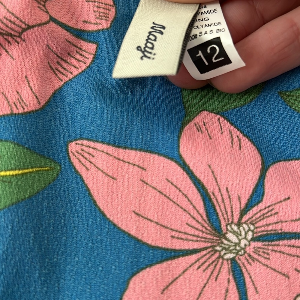 Maaji girls sundress/cover up - Picture 4 of 4